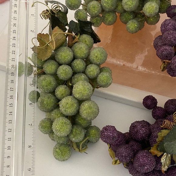 Vintage glass micro beaded faux grapes- set of 4 clusters - Picture 8 of 16